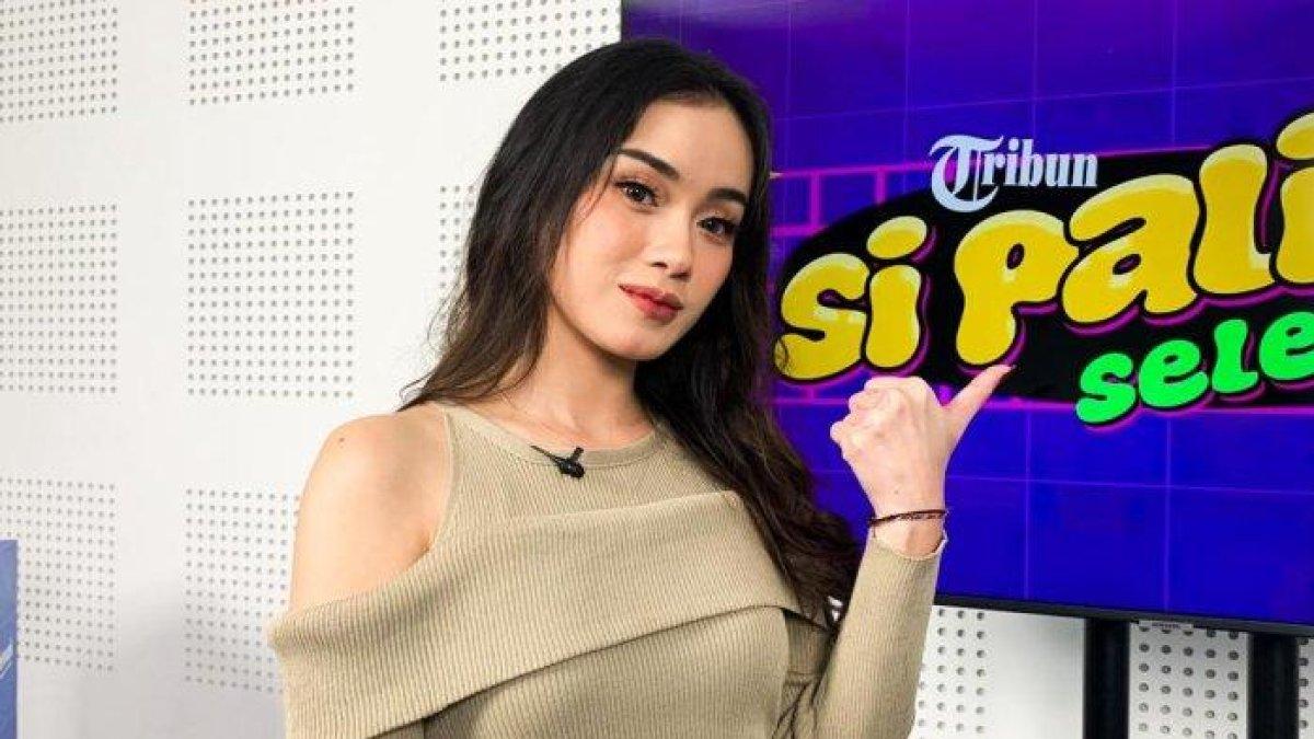 Dara The Virgin pernah jualan seblak ceker.