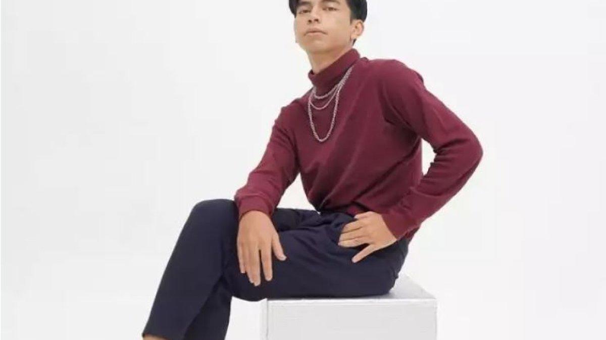 Dimas Ahmad juga masih aktif menerima endorsement