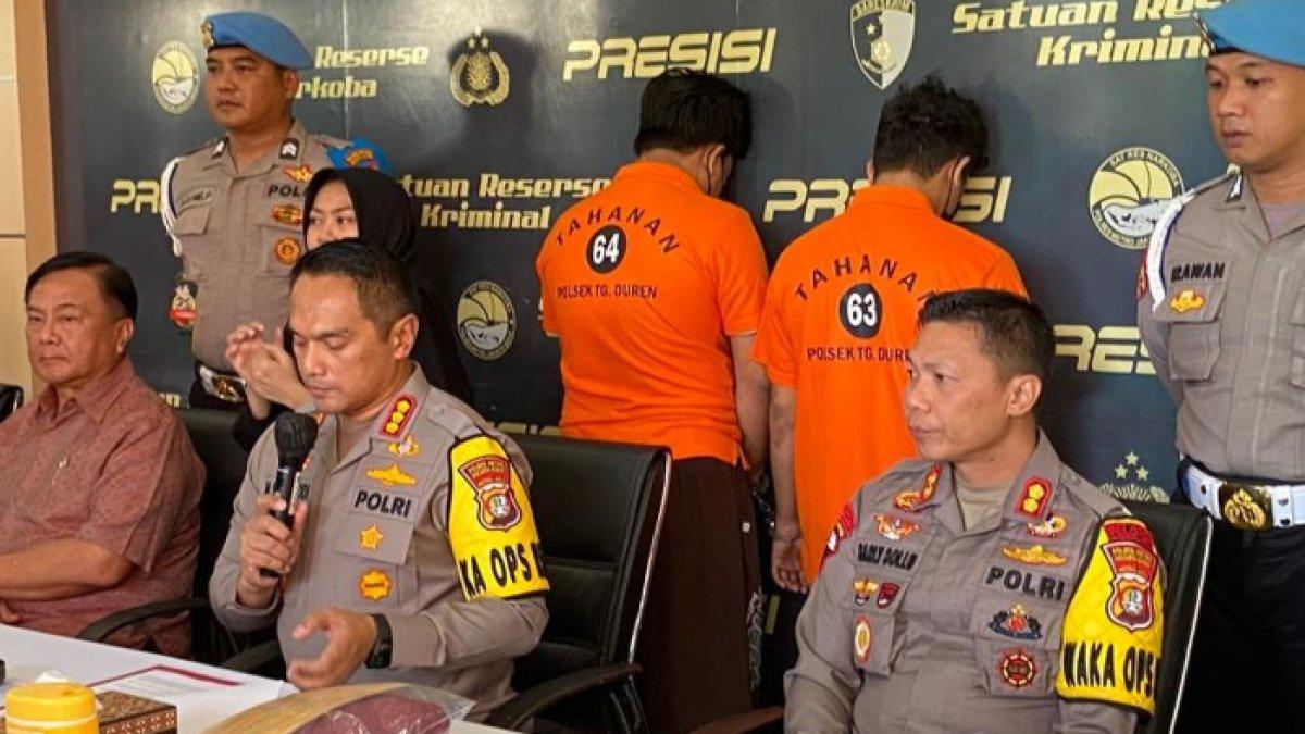 Dua pelaku yang ikut menangkap Saipul Jamil dihadirkan dalam konferensi pers di Mapolres Metro Jakarta Barat