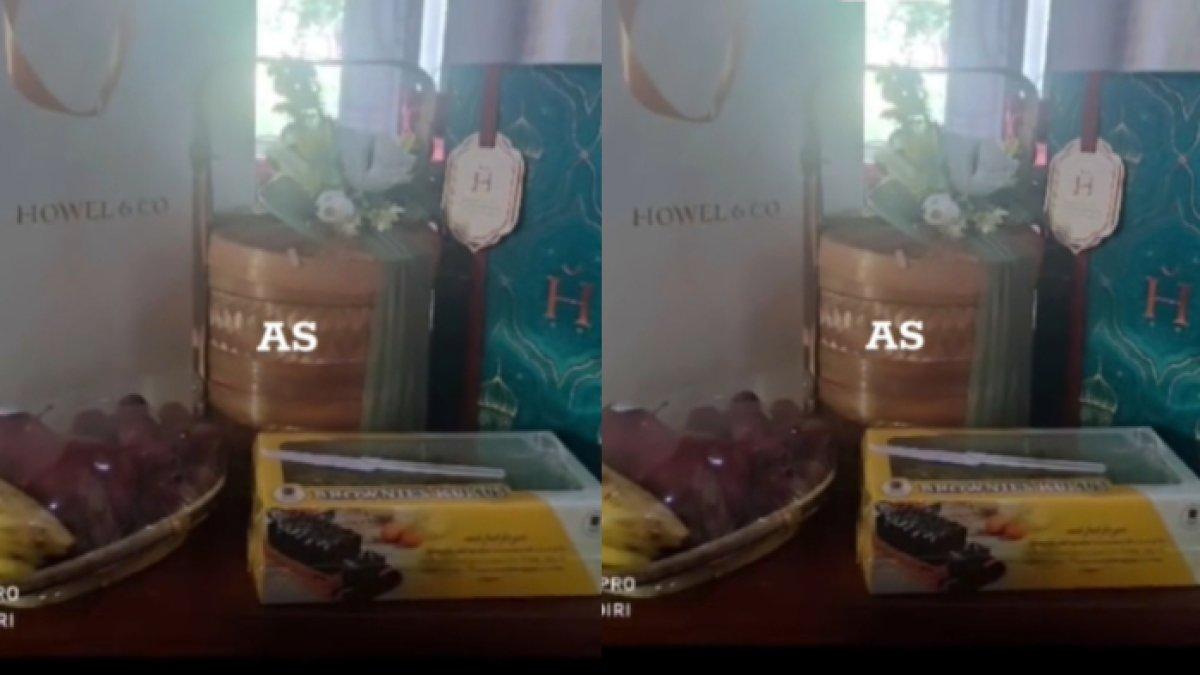 Dugaan sejumlah buah tangan di acara pernikahan Happy Asmara dan Gilga Sahid