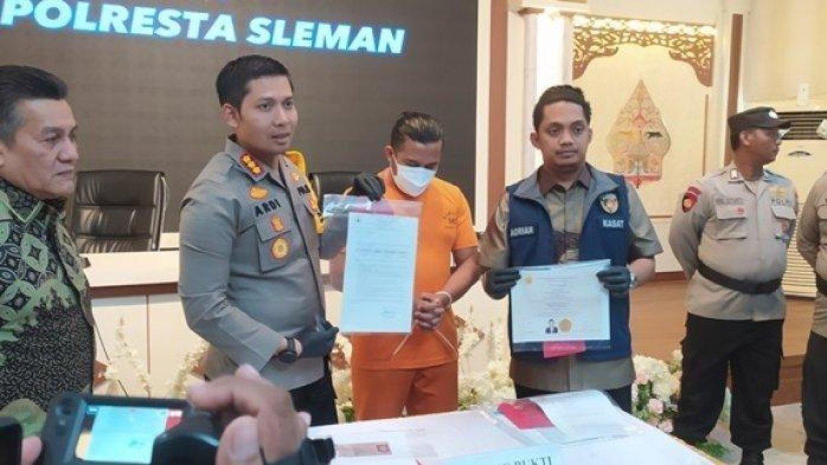 Elwizan Aminudin, dokter gadungan yang berhasil ditangkap Satreskrim Polresta Sleman.
