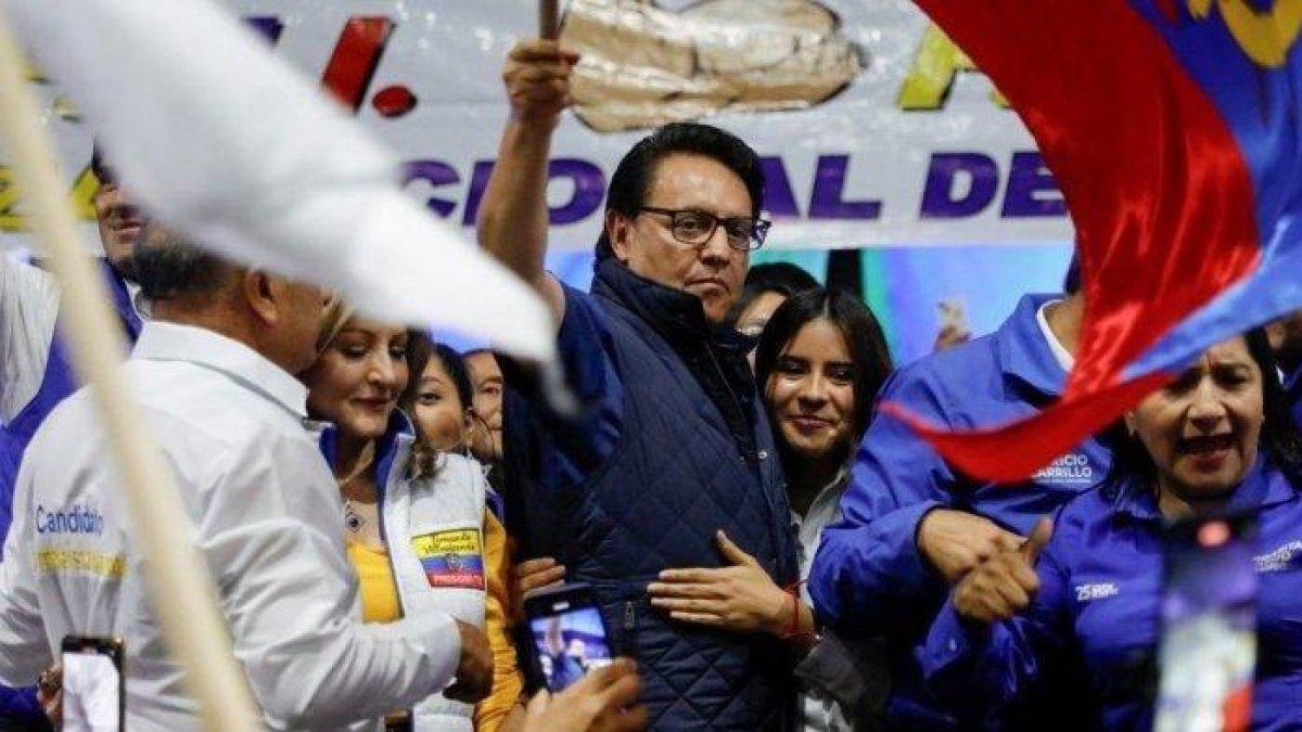 Fernando Villavicencio, calon presiden Ekuador tewas usai kepala ditembak tiga kali saat kampanye.