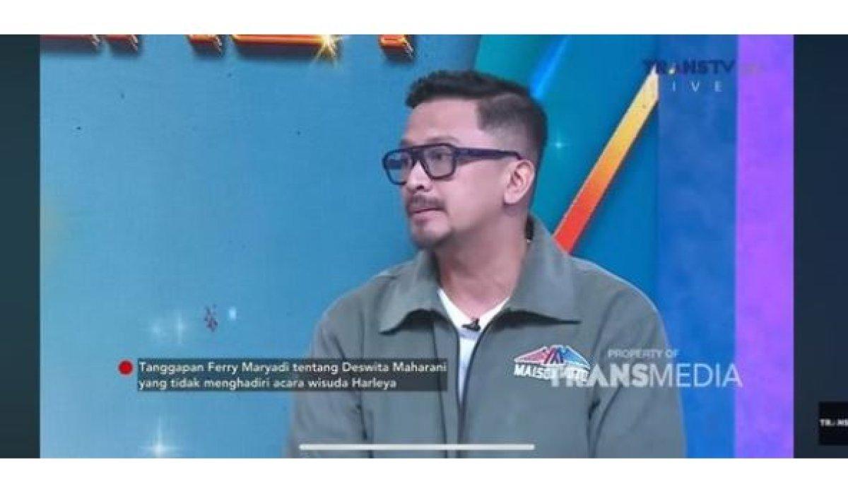 ALASAN DESWITA TAK HADIR - Ferry memberikan penjelasan mengenai alasan Deswita tidak hadir dalam momen penting putri sulungnya itu. 