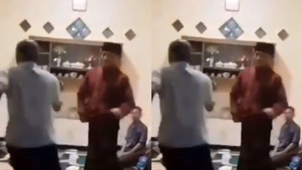 Gara-gara parkir kendaraan saat tahlilan, pria di Banyuwangi Jawa Timur tega bacok tetangganya sendiri hingga luka serius.