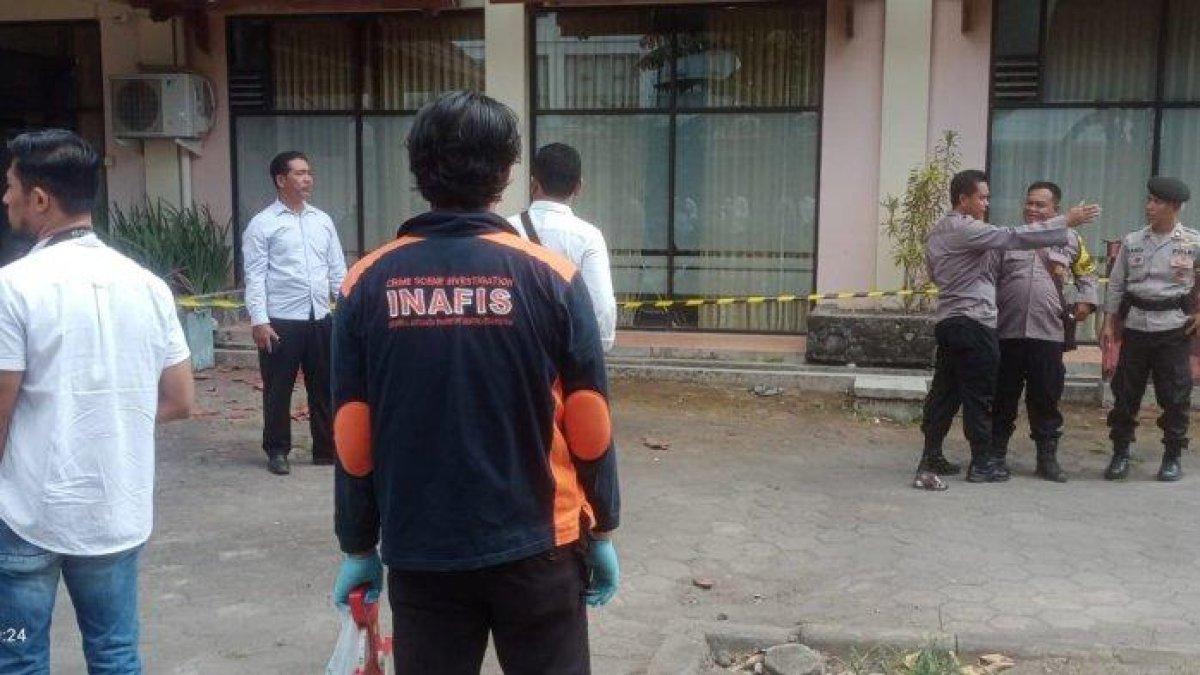 Gedung asrama yang menjadi tempat SM (18), mahasiswi PTS di Bantul, loncat dari lantai empat terletak di Dusun Ngebel, Tamantirto, Kasihan, Bantul, Senin (2/10/2023)