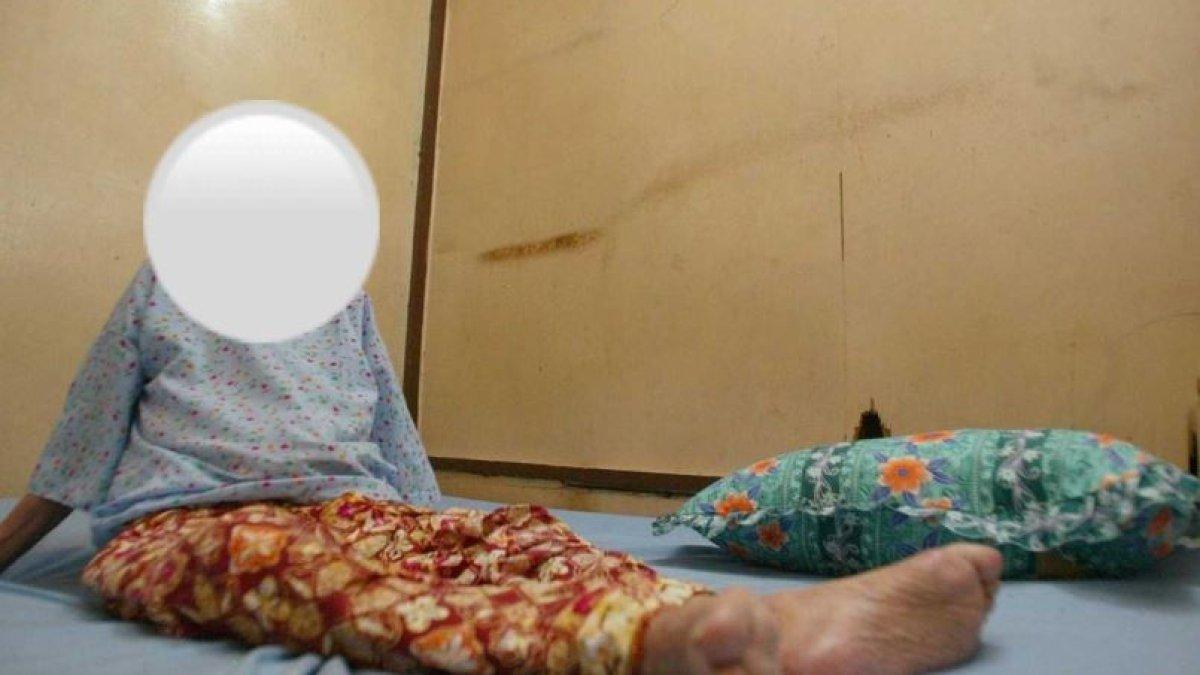 Ibu menyuruhku berhenti bekerja dan kembali ke desa
