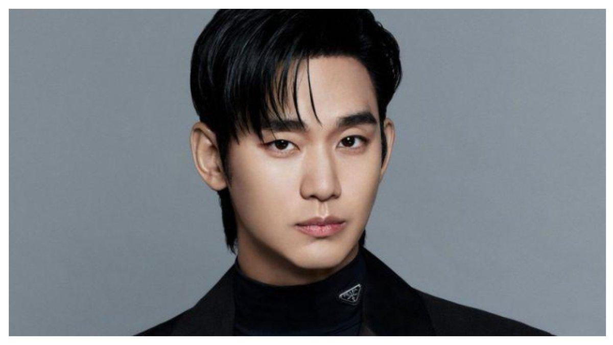 JEJU AIR BICARA SOAL PENGHAPUSAN IKLAN KIM SOO HYUN - 
