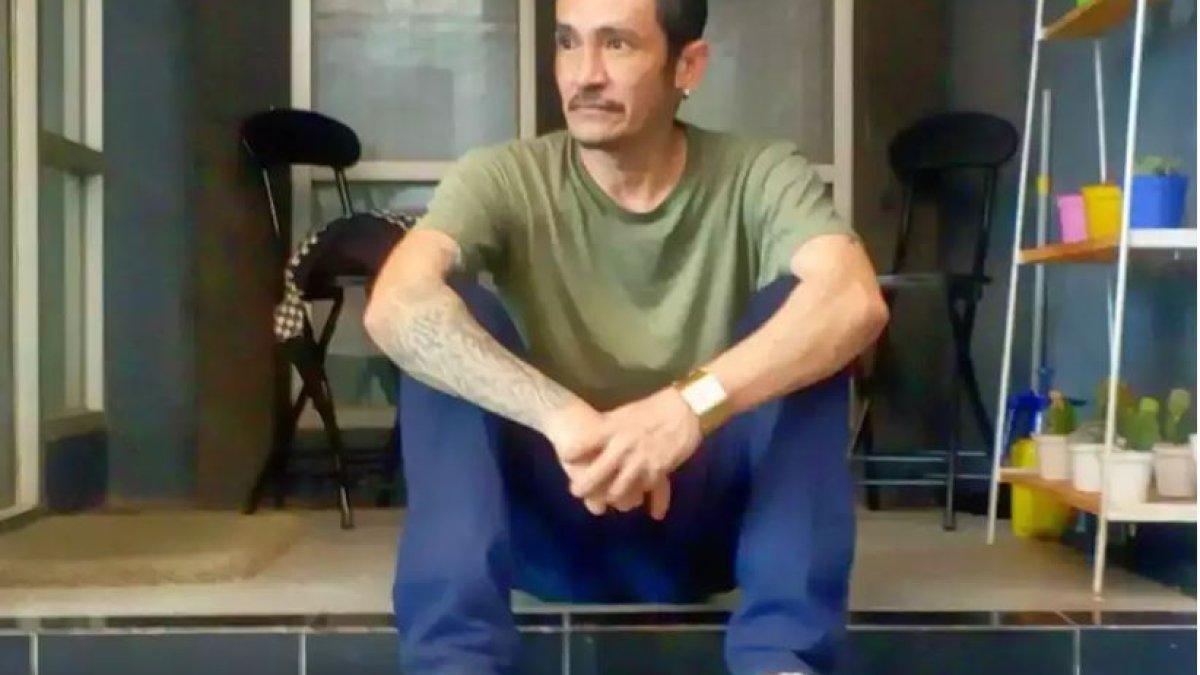 Inilah sosok mantan pacar mendiang Nike Ardilla yang bernama Shendy Heryadi.
