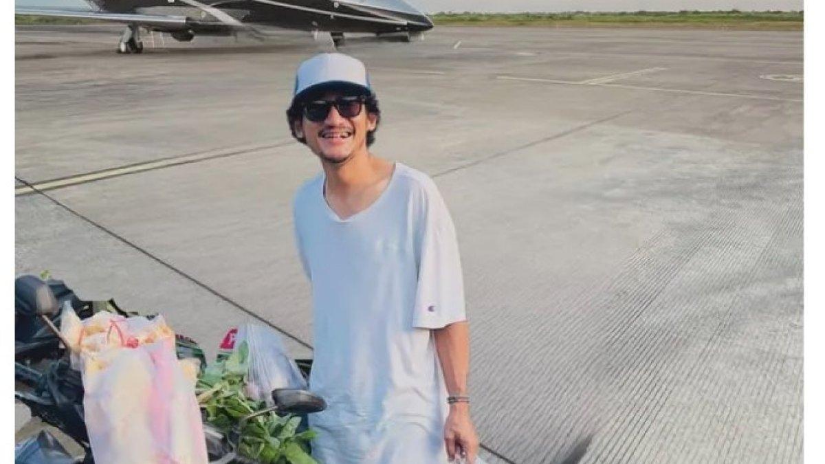 ISA BAJAJ NEBENG JET PRIBADI RAFFI AHMAD - Isa Bajaj memberikan klarifikasi soal tudingan numpang tenar ke Raffi Ahmad.
