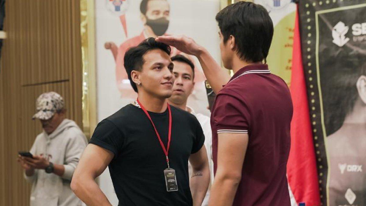 LAGA TINJU - Jefri Nichol dan El Rumi jelang pertandingan tinju Superstar Knockout Vol.3.  Kekasih Syifa Hadju optimis menang.