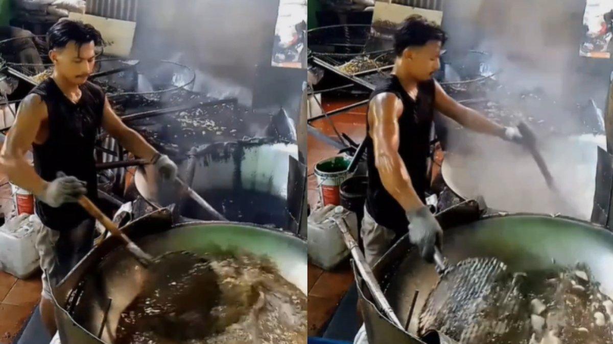 Jeni Nugraha, penggoreng kerupuk viral karena sering cosplay.
