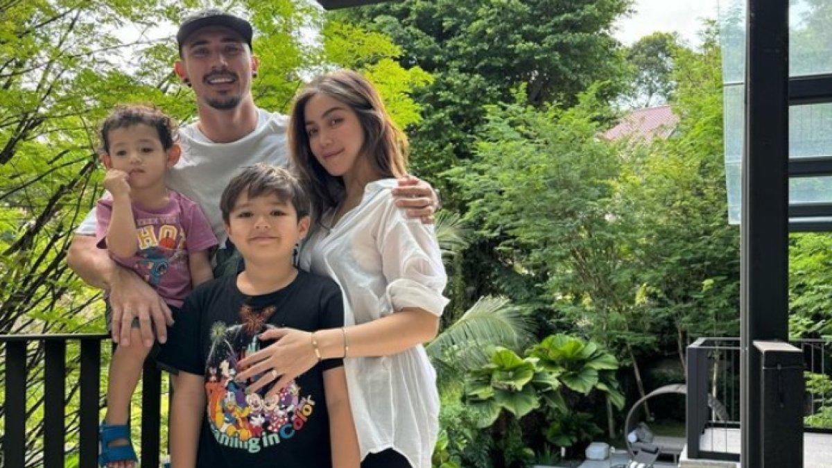 Jessica Iskandar ingin punya anak perempuan.