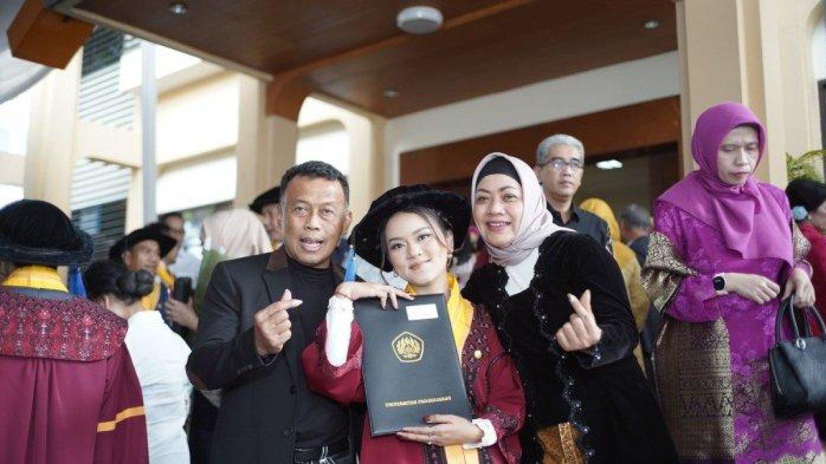 Jian Ayune Sundul Langit ternyata anak Bupati Ponorogo