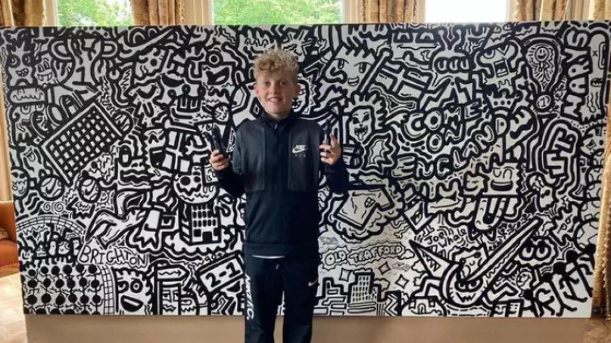 Joe Whale, bocah sering dimarahi karena corat-coret di kelas, kini dapat kontrak besar dari Nike.