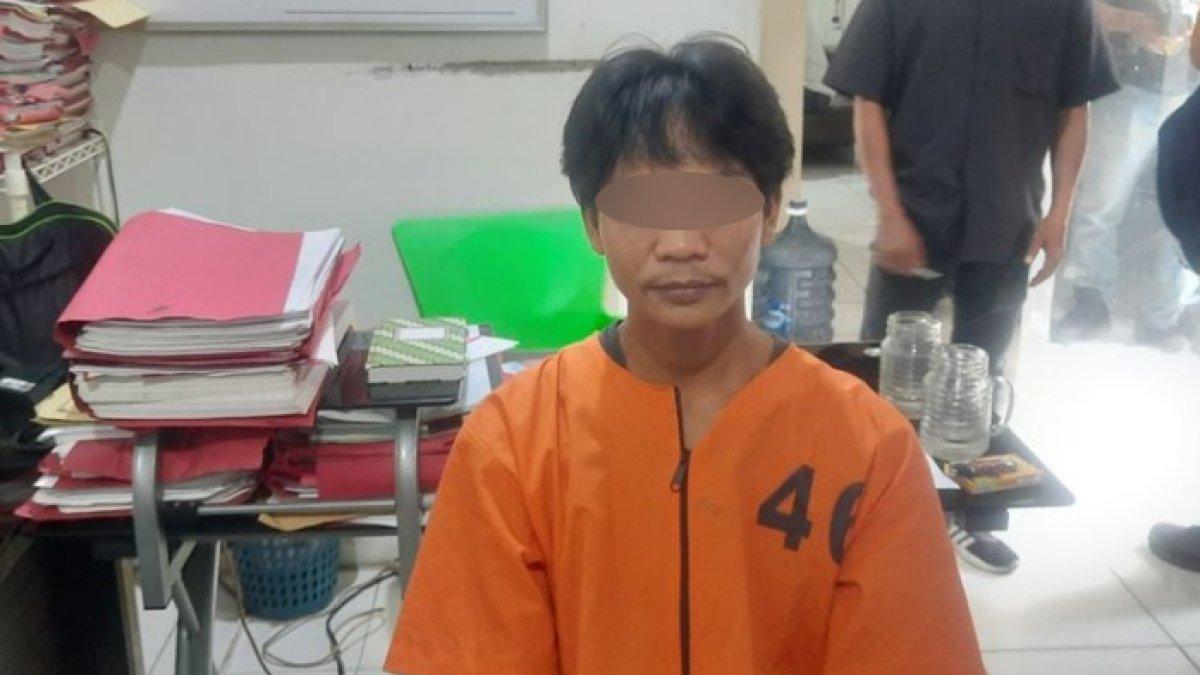 Jupriansyah alias Unyil (23) pelaku begal yang ditangkap Polda Sumatera Selatan usai membegal temannya sendiri.