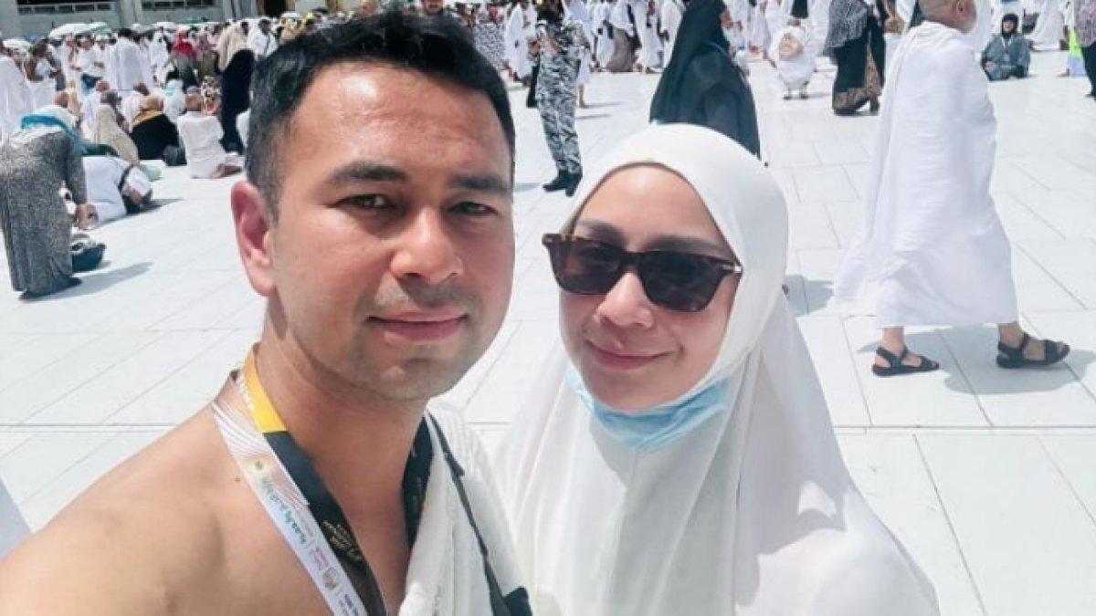 Nagita Slavina konsisten berhijab sepulang ibadah haji.