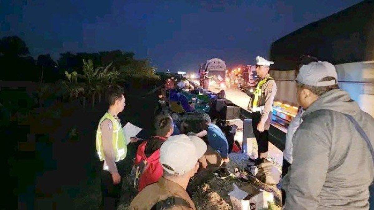Kecelakaan bus rombongan SMKN Ngasem Bojonegoro tewaskan 2 orang