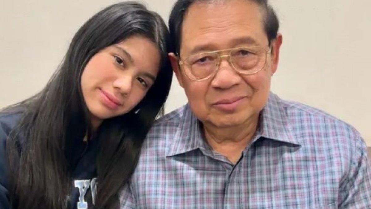 Kedekatan Almira yang kini sudah dewasa dengan kakeknya, SBY