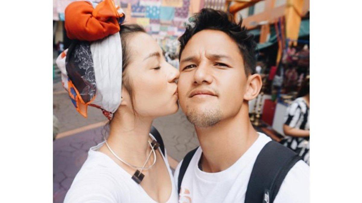 Kemesraan Jennifer Bachdim dan Irfan Bachdim