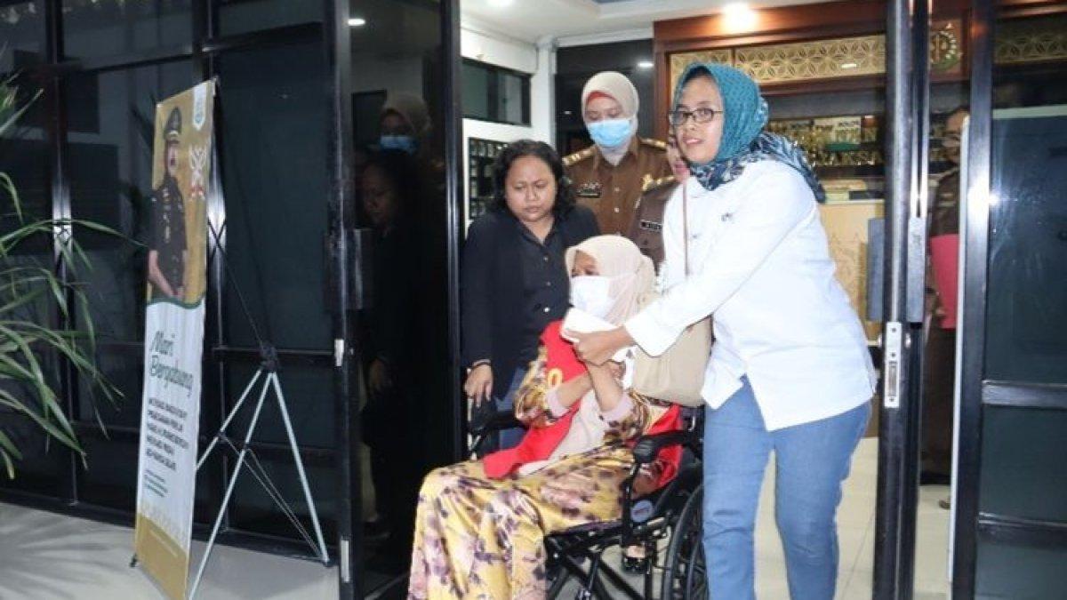Kepala desa Pagelaran di Kecamatan Malingping