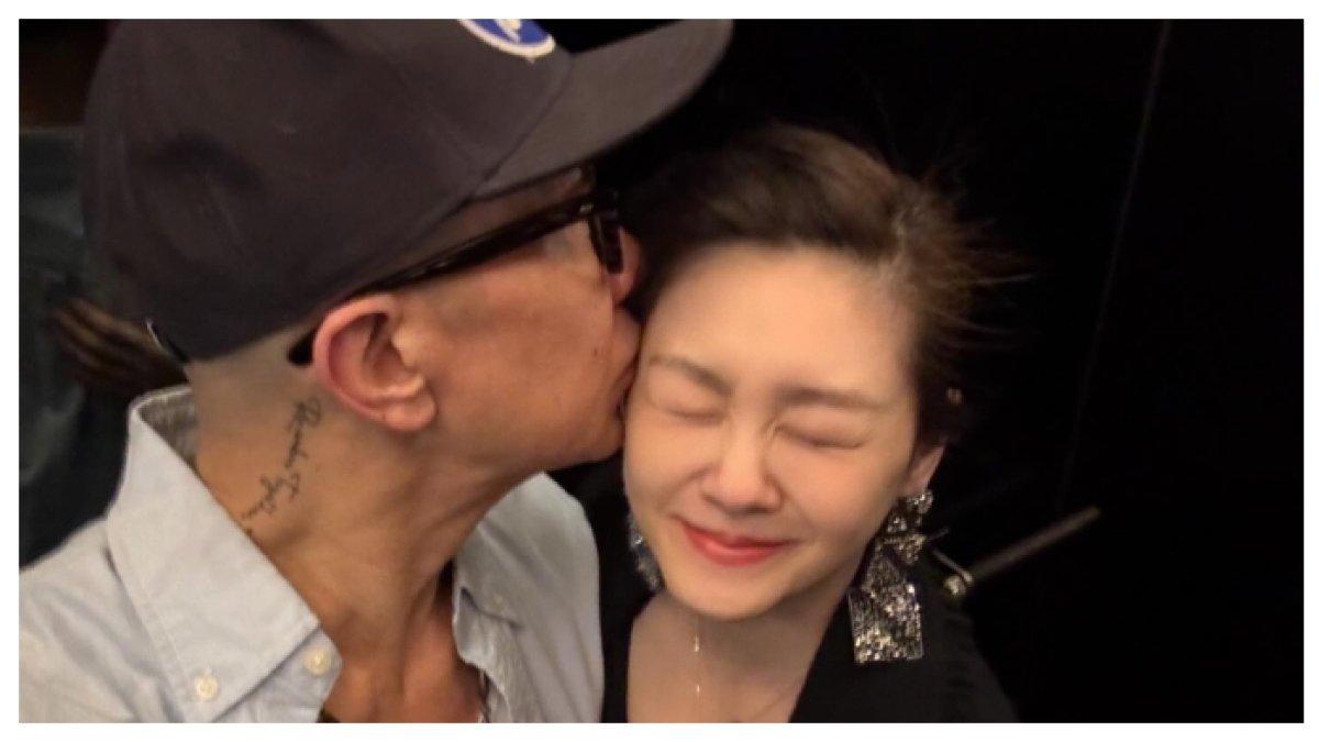 KOO JUN YUP TIDAK SELERA MAKAN KARENA TELAH KEHILANGAN SANG ISTRI - Duka Mendalam! Koo Jun Yup Dikabarkan Kehilangan Nafsu Makan Usai Kepergian Barbie Hsu, Kondisinya Kini Mengkhawatirkan!