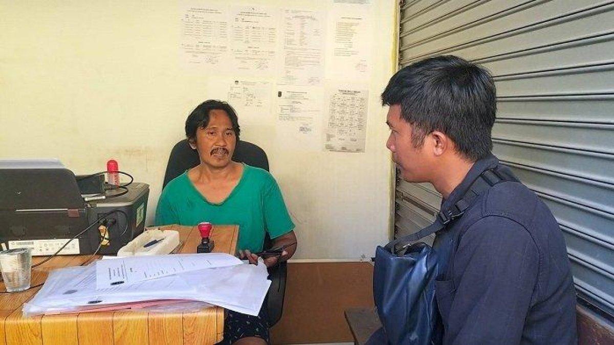 Ketua RT 08/RW 05 Kelurahan Cisalak Pasar, Zainuddin menduga, pelaku pembuangan bayi di wilayahnya mengalami depresiasi.