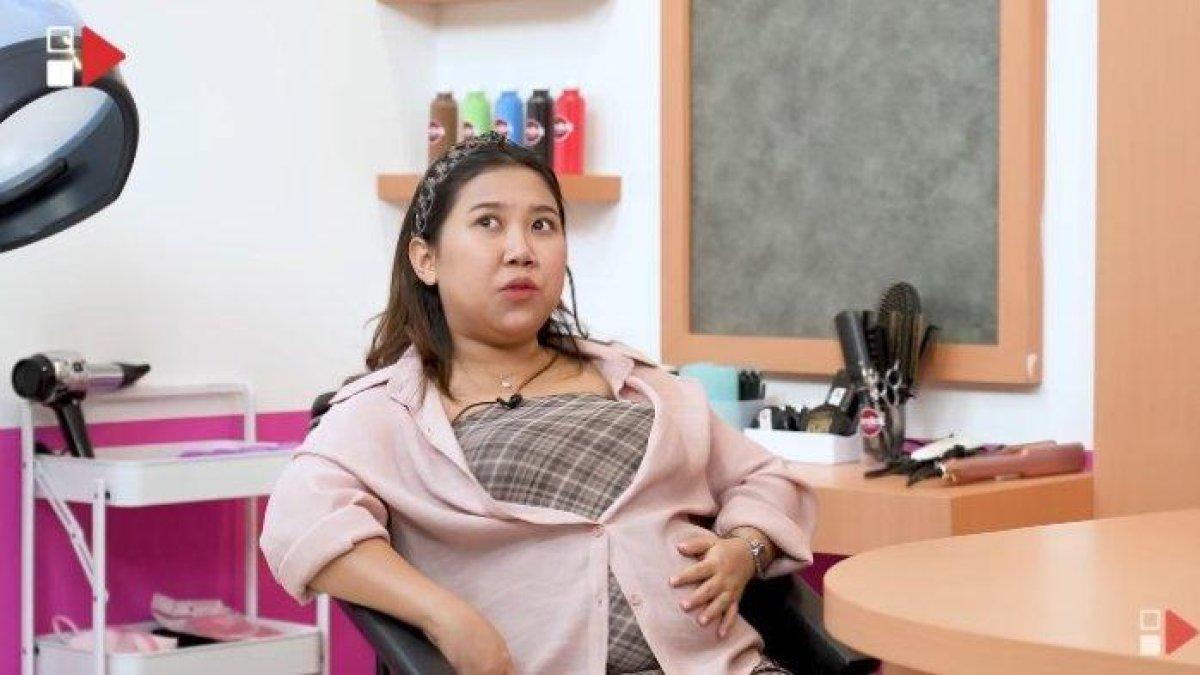 Kiky Saputri mengaku tak bisa makan daging dan minum air putih saat hamil muda.
