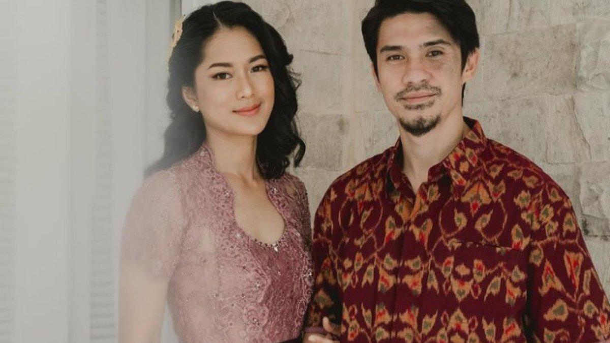 Kisah cinta Prisia Nasution dan Iedil Putra