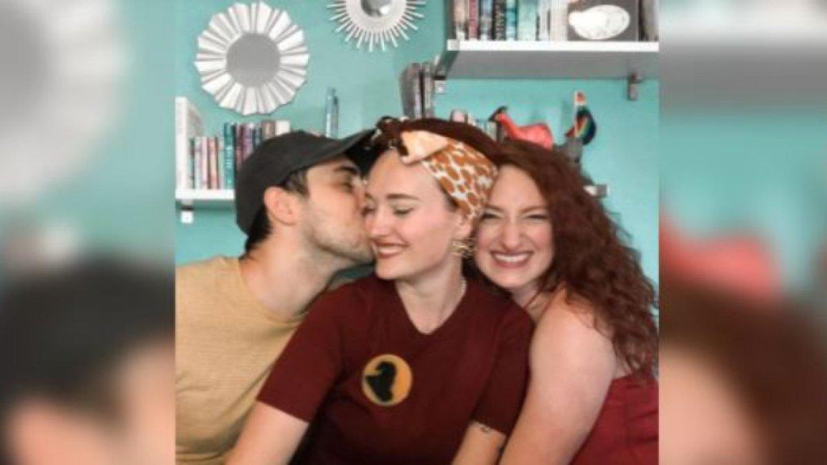 Kisah wanita izinkan suaminya memiliki pacar lagi dan tinggal bersama dalam satu rumah.