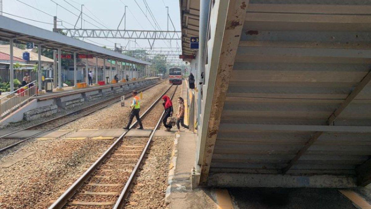 Kondisi jalur 3 dan 4 Stasiun Serpong