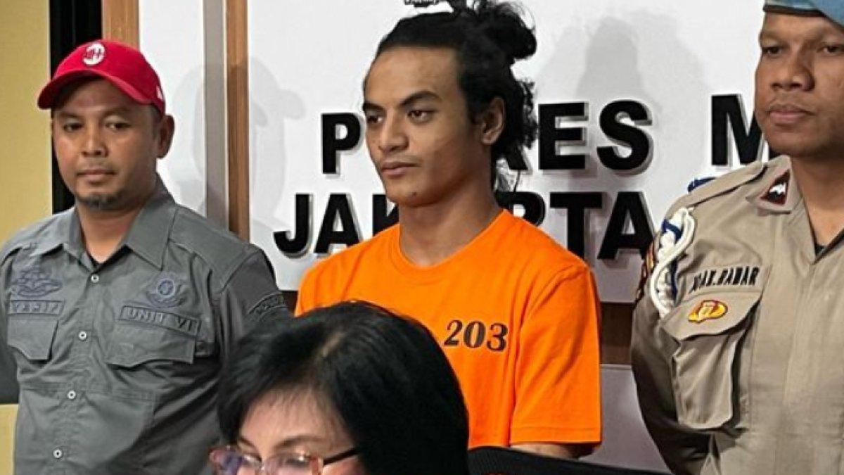 KONDISI VADEL BADJIDEH - Kondisi terkini Vadel Badjideh setelah 5 hari di penjara, harus berdesakan satu sel dengan 6 tahanan lain.