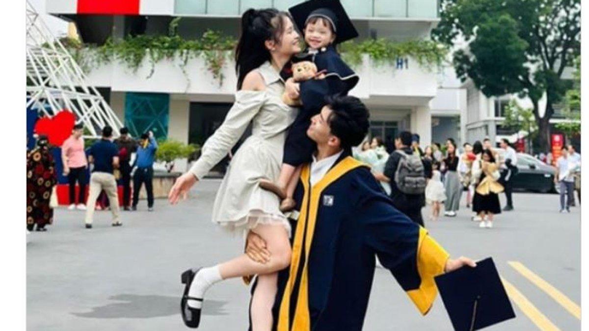 Lulusan baru Nguyen Hai Tu