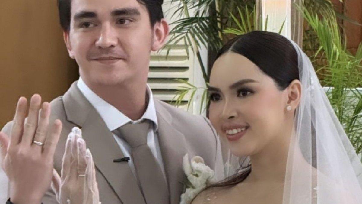 Marcella Michelle cantik dengan makeup flawless