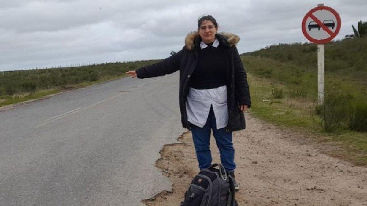 Maria Dominguez tempuh jarak 200 km setiap hari untuk mengajar 2 siswanya.