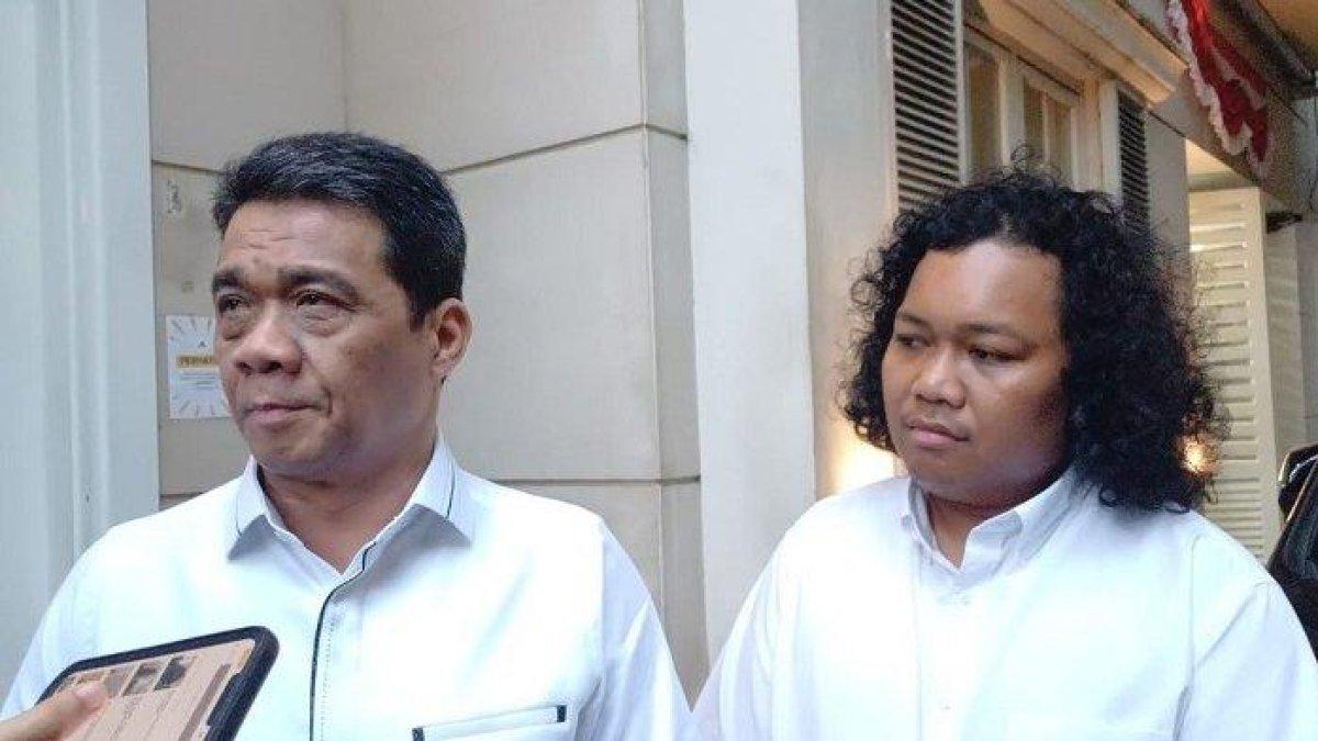 Marshel Widianto baru mengumumkan mundur setelah Ahmad Riza Patria (Ariza) mundur. 