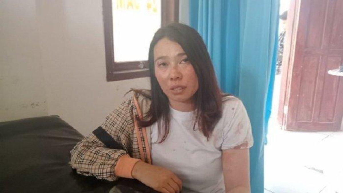 Maryam Nurdiantika, seorang wartawati di Mamasa diduga dianiaya istri polisi.