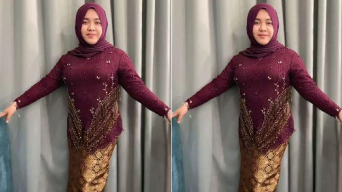Mbak Lala cantik dengan kebaya burgundy