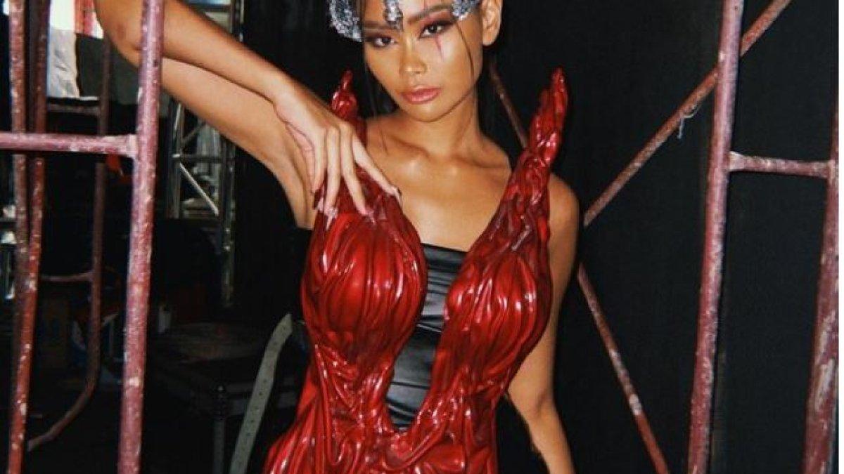 Model jebolan Indonesia Next Top Model Cycle 2 bernama Sarah Tumiwa