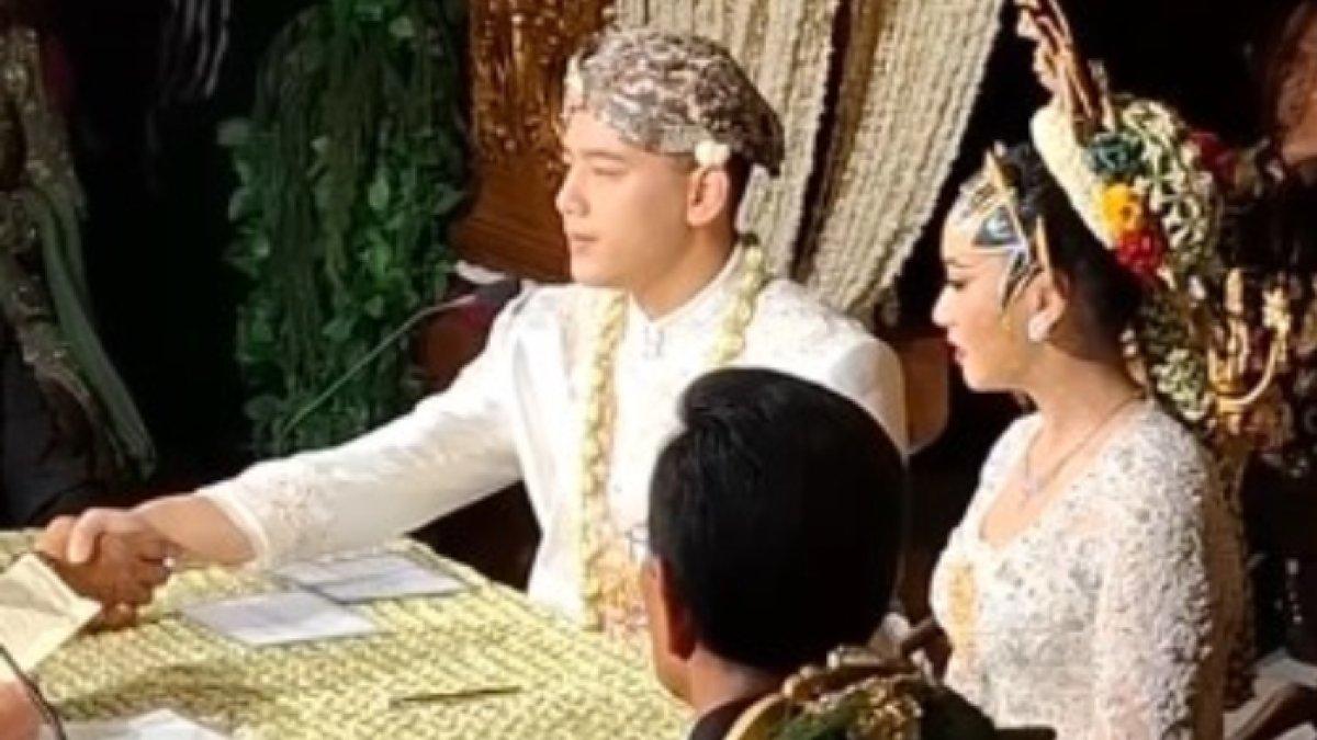 Momen ijab kabul Angela Adinda Nurrina Perkasa-Hendropriyono dan Iptu Hafiz Prasetia Akbar