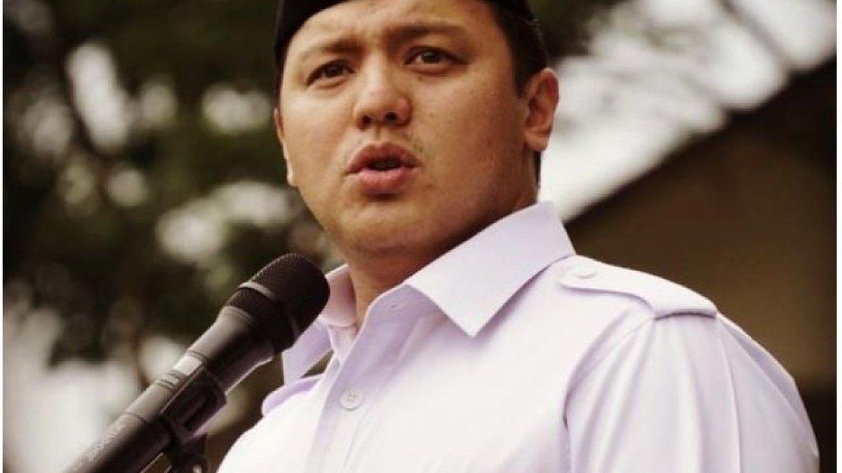 Moreno Soeprapto pertama kali terpilih