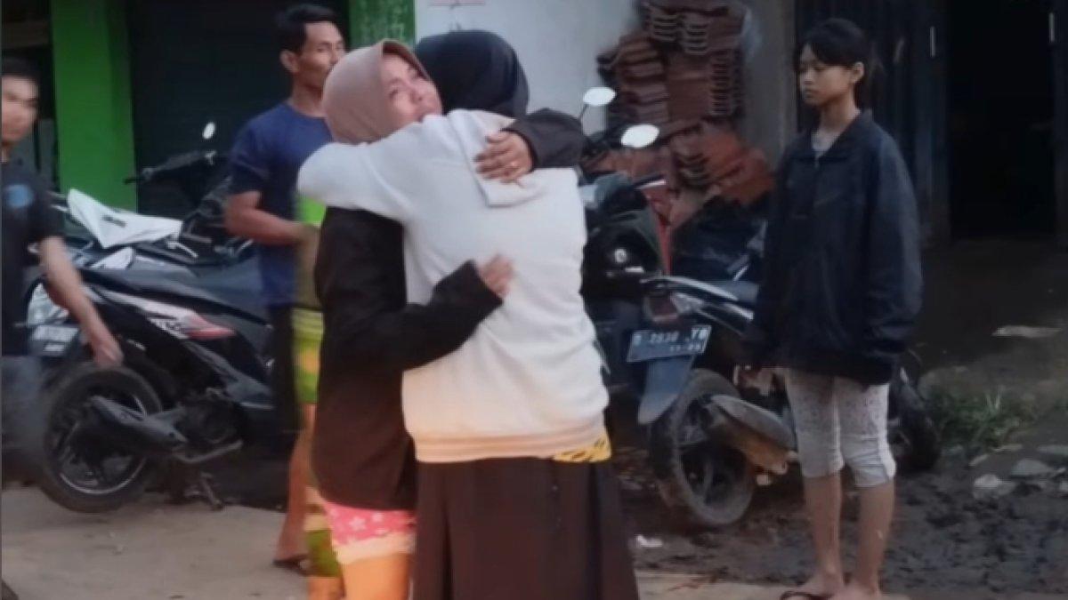 Motor Kustini hanyut terbawa banjir