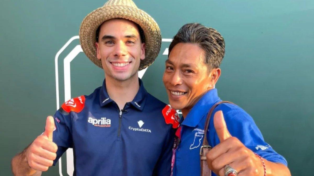 Murtaya Risman staf hotel di Lombok bertemu lagi dengan Miguel Oliveira jelang MotoGP Mandalika 2023.