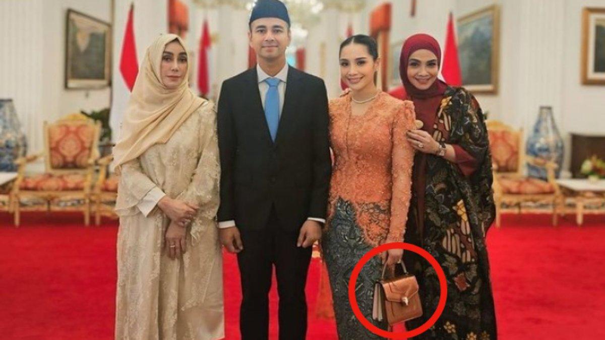 Nagita Slavina tenteng tas seharga 2 kali gaji Raffi Ahmad  jadi  Utusan Khusus Presiden.