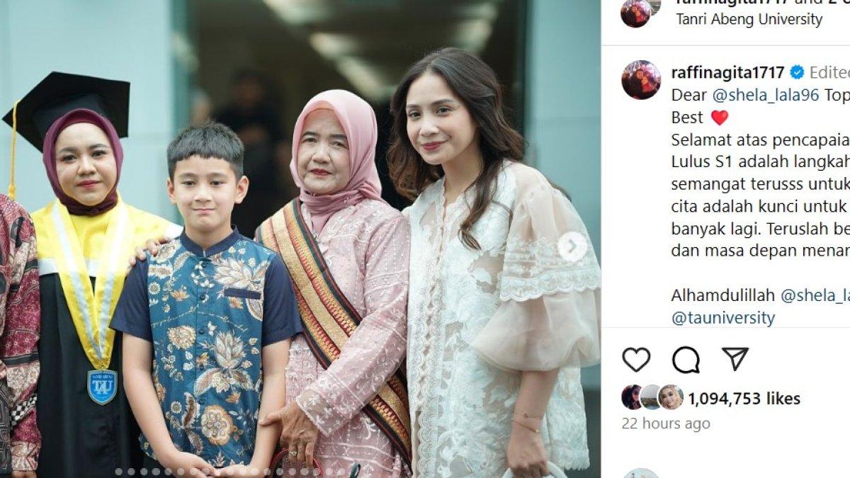 Nagita sudah sejak awal memutuskan menjadikan Lala sebagai sekretarisnya jika kelak lulus kuliah.