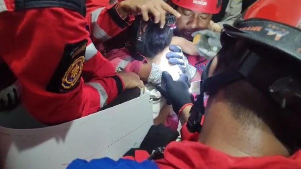 Nasib bocah terjebak di dalam mesin cuci rusak