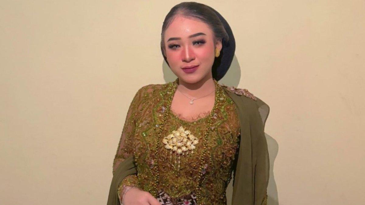 Niken Salindry baru berusia 16 tahun