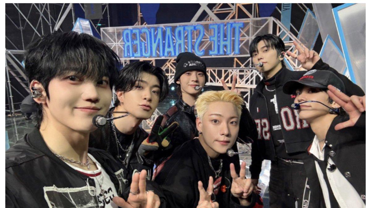 ONF RAIH TROFI PERDANA DI ACARA MUSIK - ONF Akhirnya Juara, Setelah 8 tahun penantian, meraih kemenangan pertama di acara musik, mencetak sejarah sebagai grup dengan perjalanan panjang