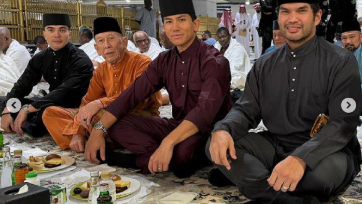 Pangeran Mateen sempat mengunggah foto saat momen makan bersama.