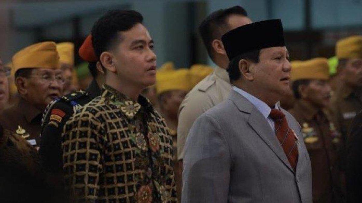 Partai Golkar tetapkan Gibran Rakabuming sebagai bacawapres Prabowo Subianto.