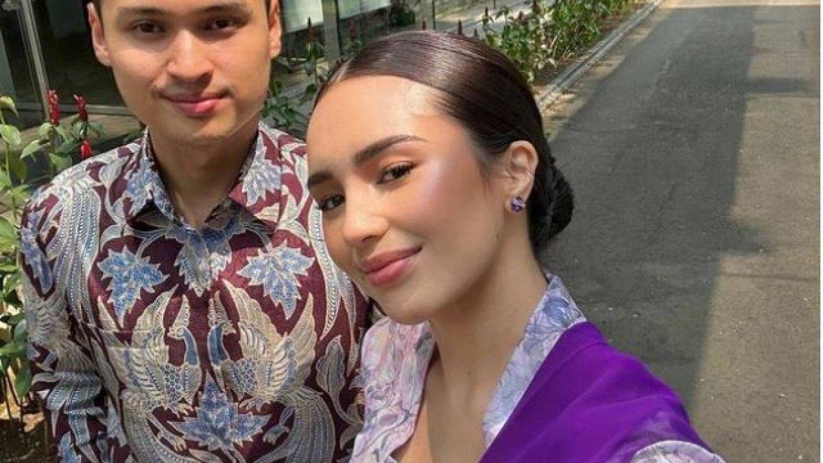 Pasangan pengantin baru Beby Tsabina dan Rizki Natakusuma